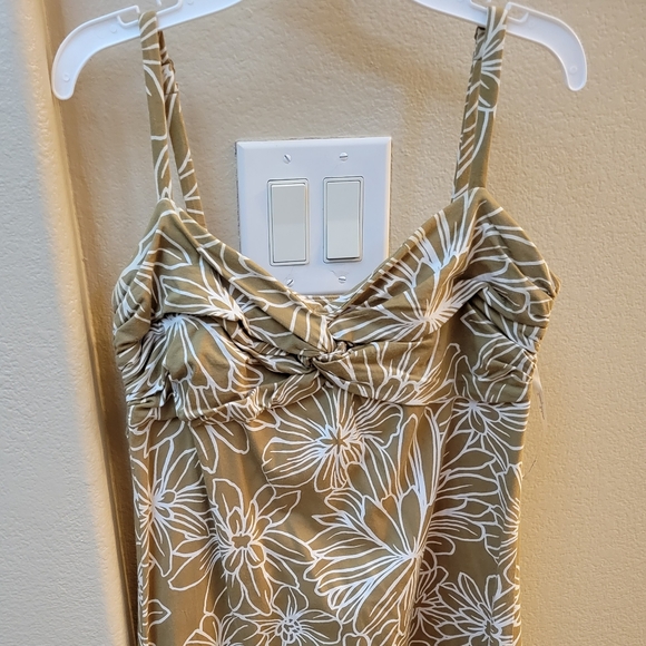 Tommy Bahama Taupe Summer Dress - Sml- 36" length - Picture 1 of 3